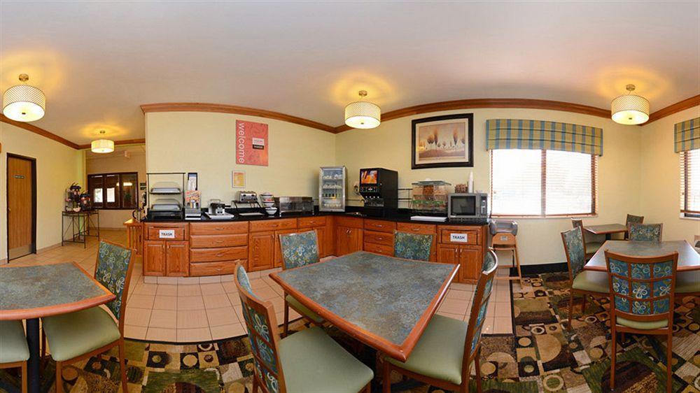 Comfort Inn & Suites Waterloo - Cedar Falls Zewnętrze zdjęcie